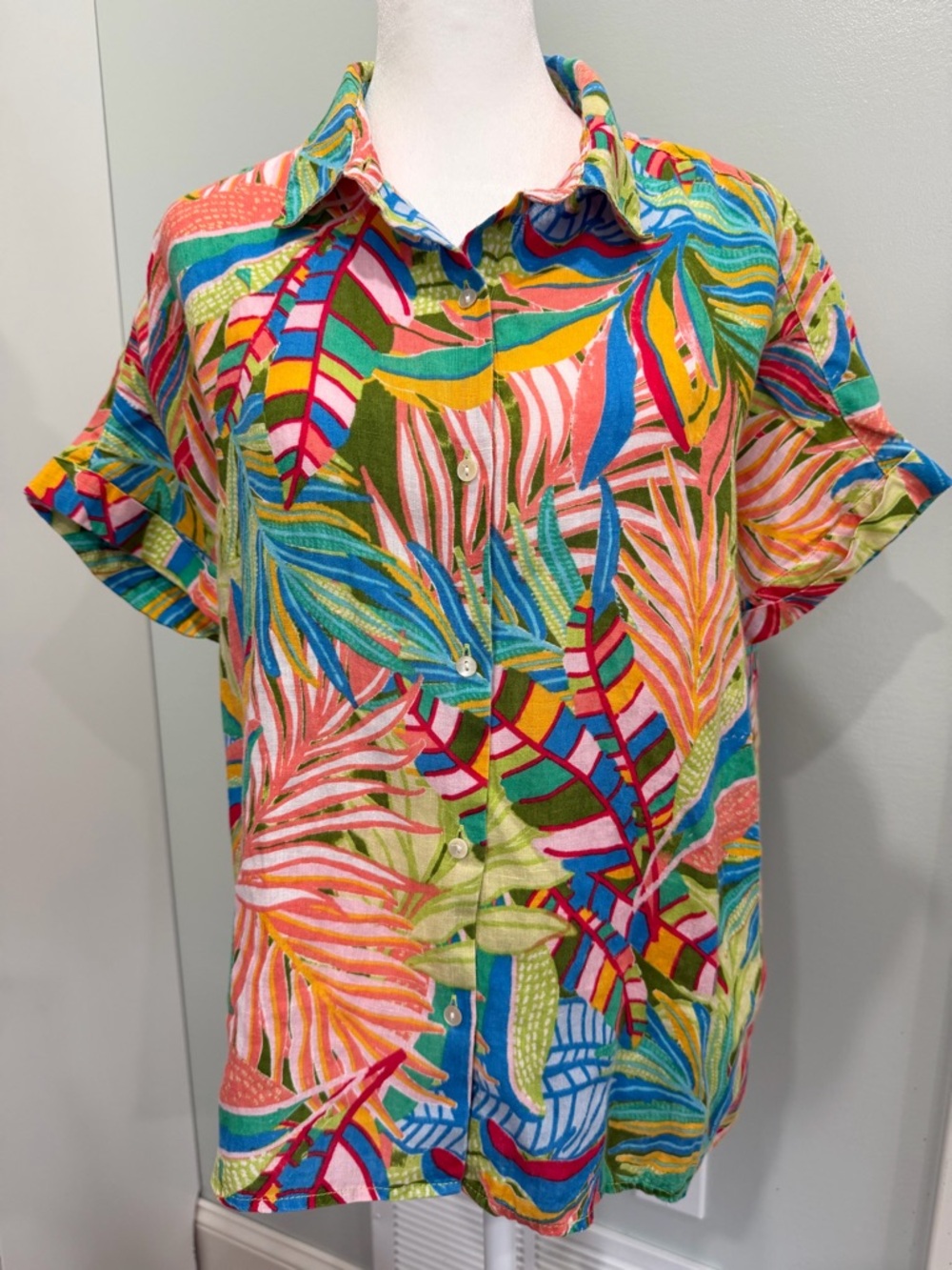 C&C California Women’s Large Tropical 100% Linen Button Up Short Sleeve Shirt
